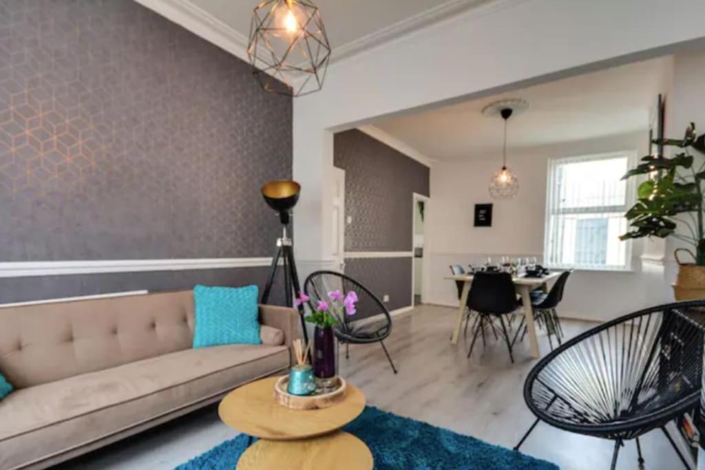 Antonio Str Liverpool 6 Beds Екстер'єр фото
